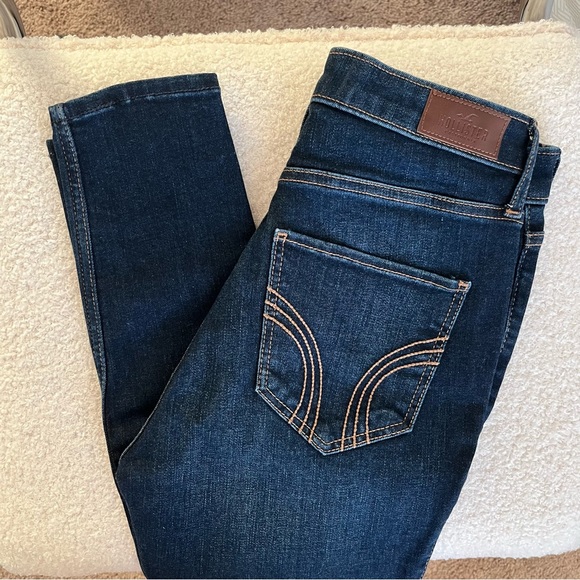 Hollister Jeans size 5 - Picture 1 of 4